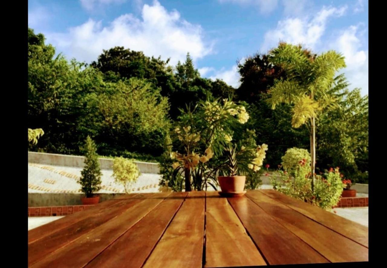 Daisy'S 2 Bedroom Family Home For Up To 5 Guests With Garden & Bbq Koh Samet Exteriör bild