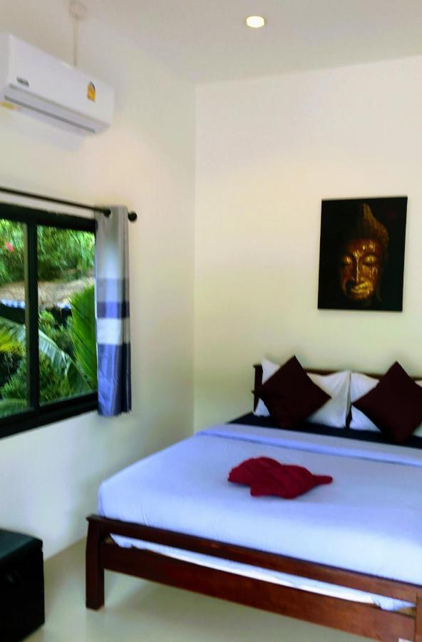 Daisy'S 2 Bedroom Family Home For Up To 5 Guests With Garden & Bbq Koh Samet Exteriör bild