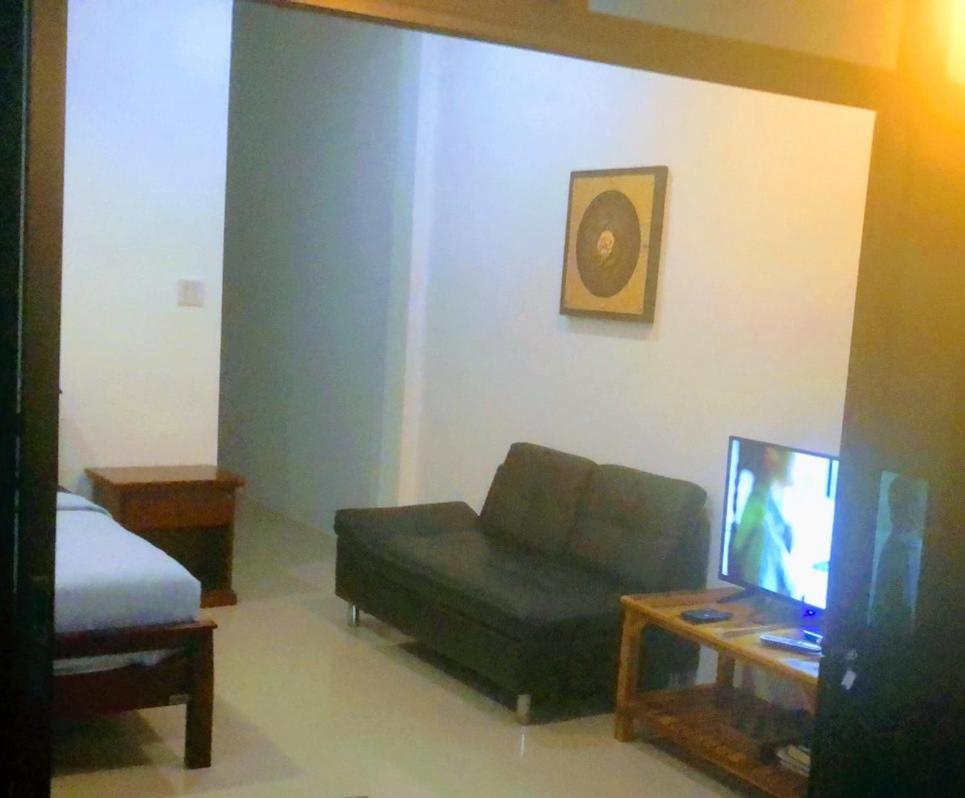 Daisy'S 2 Bedroom Family Home For Up To 5 Guests With Garden & Bbq Koh Samet Exteriör bild